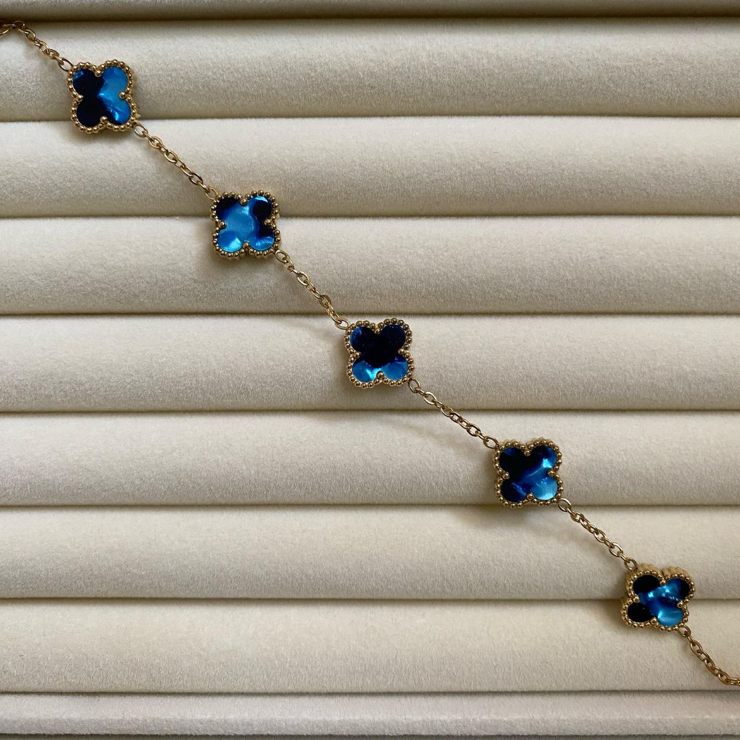 Galaxy clove bracelet