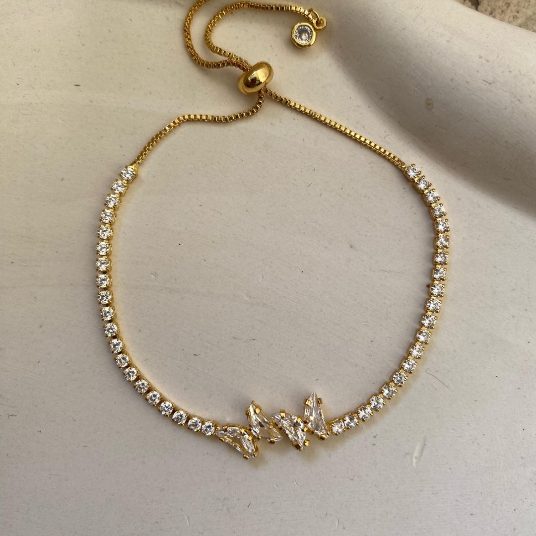 Butterfly zircon bracelet