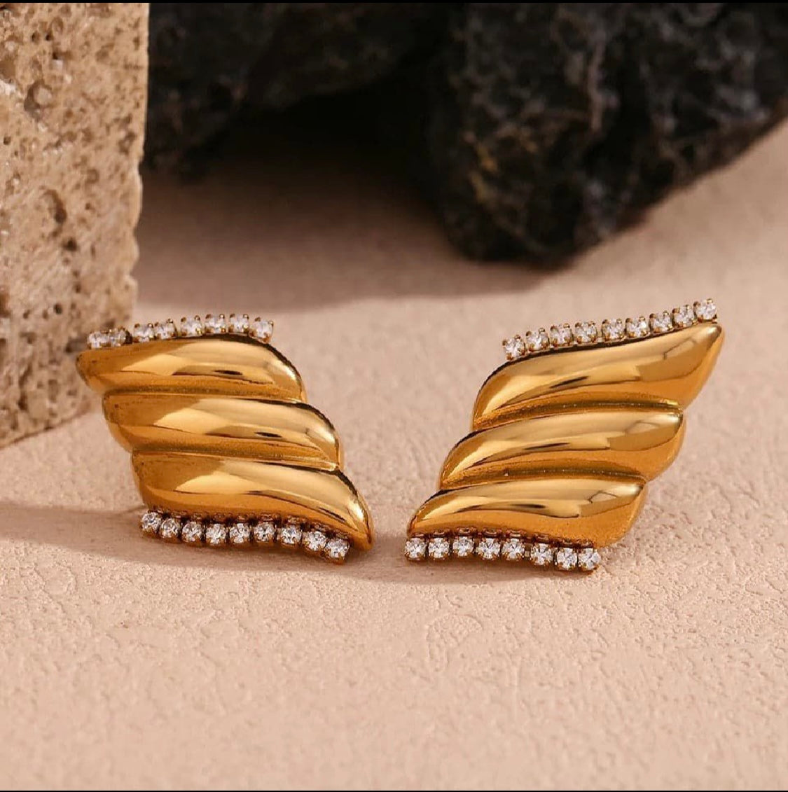 Kite earrings