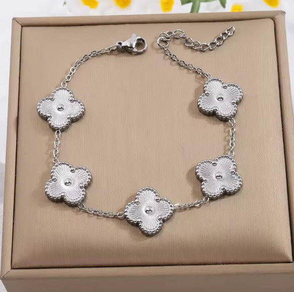 Silver Clove Bracelet