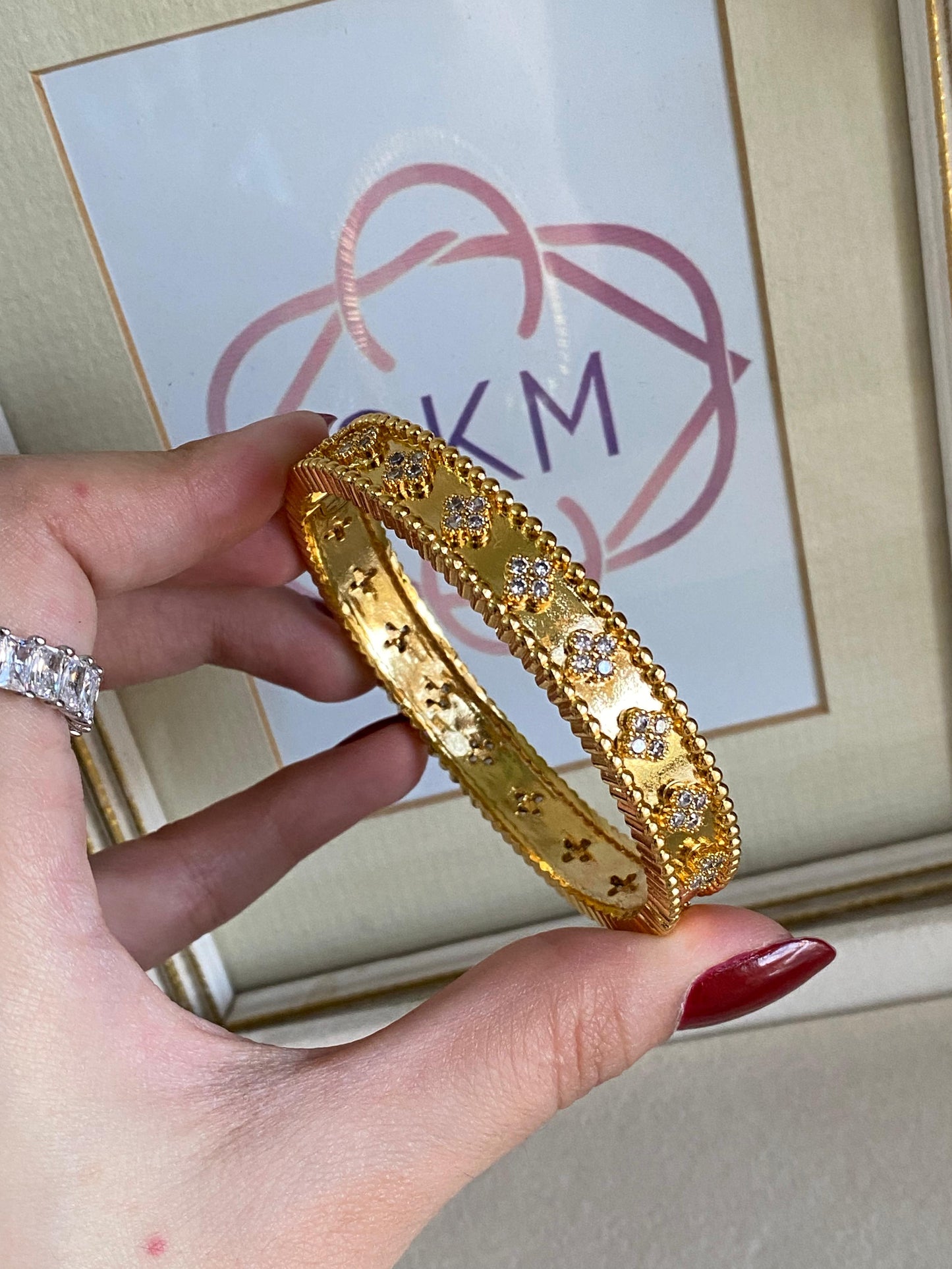 Vca classic handcuff+ring