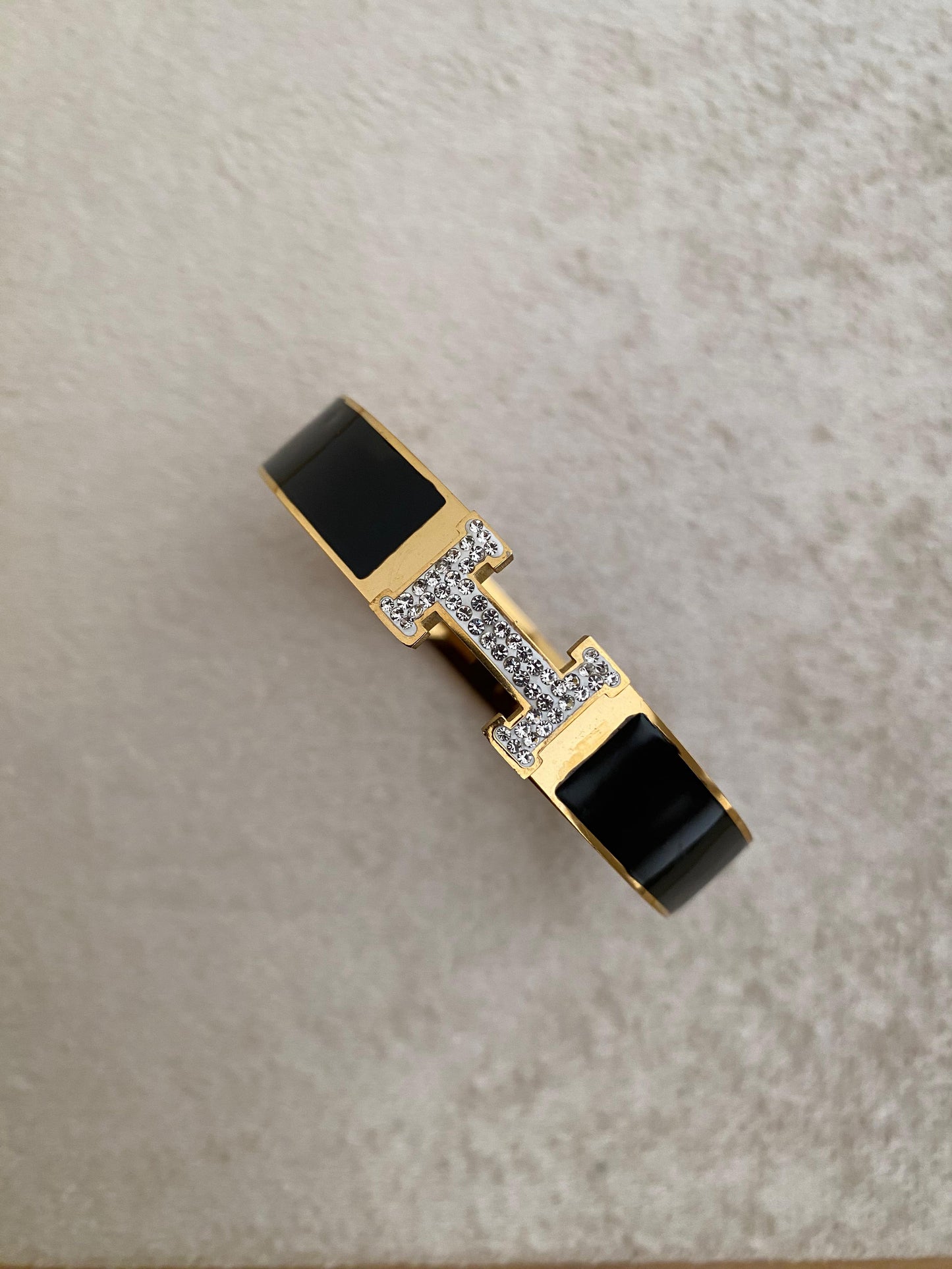 Black Stones H Handcuff