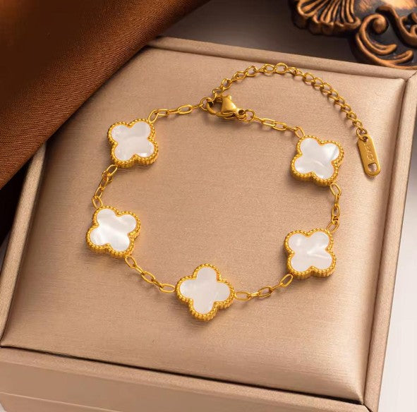 White Clove Bracelet