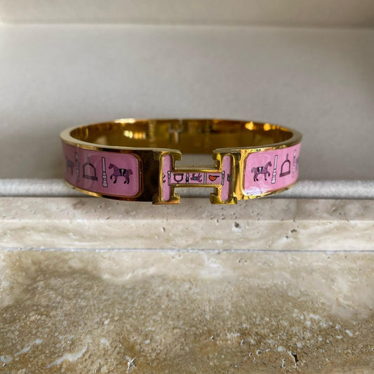 Pink H handcuff