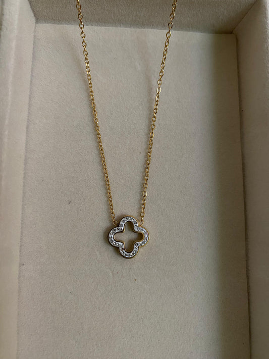 Hollow clove necklace