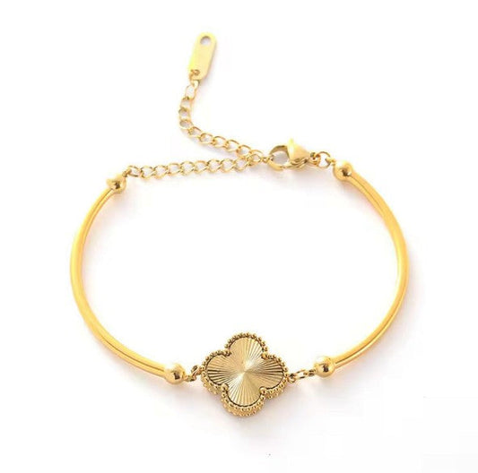 Gold Clove Bracelet Bangle Style