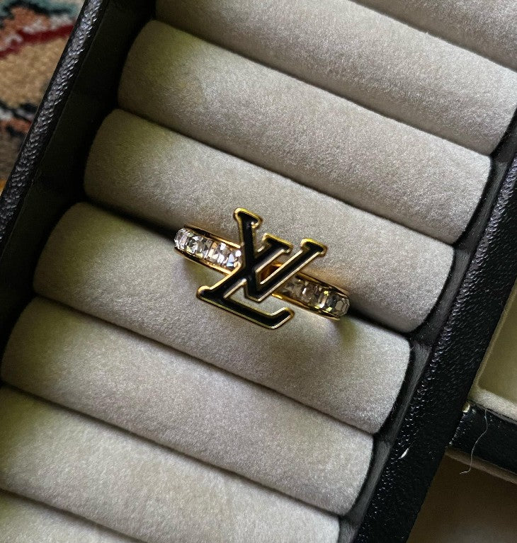 LV Ring