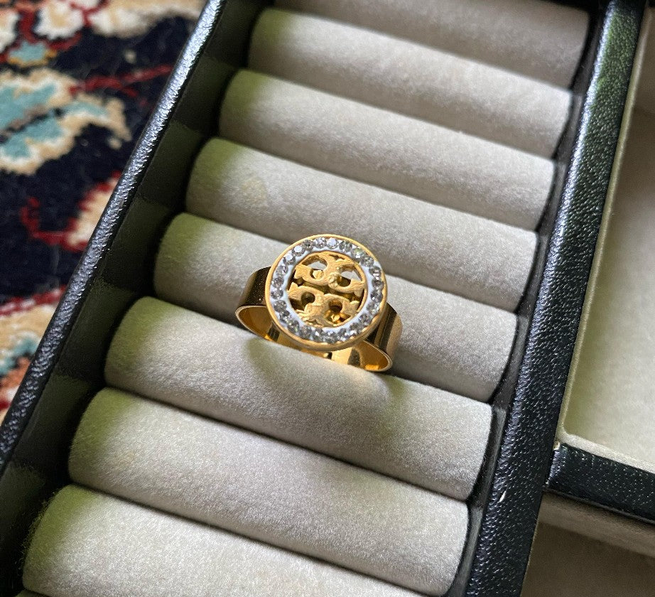 Tory Ring