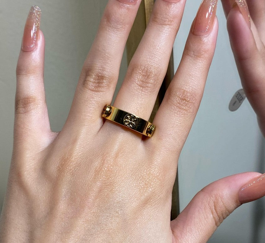 Tory Burch Ring