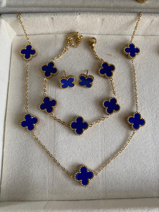 Blue clove set