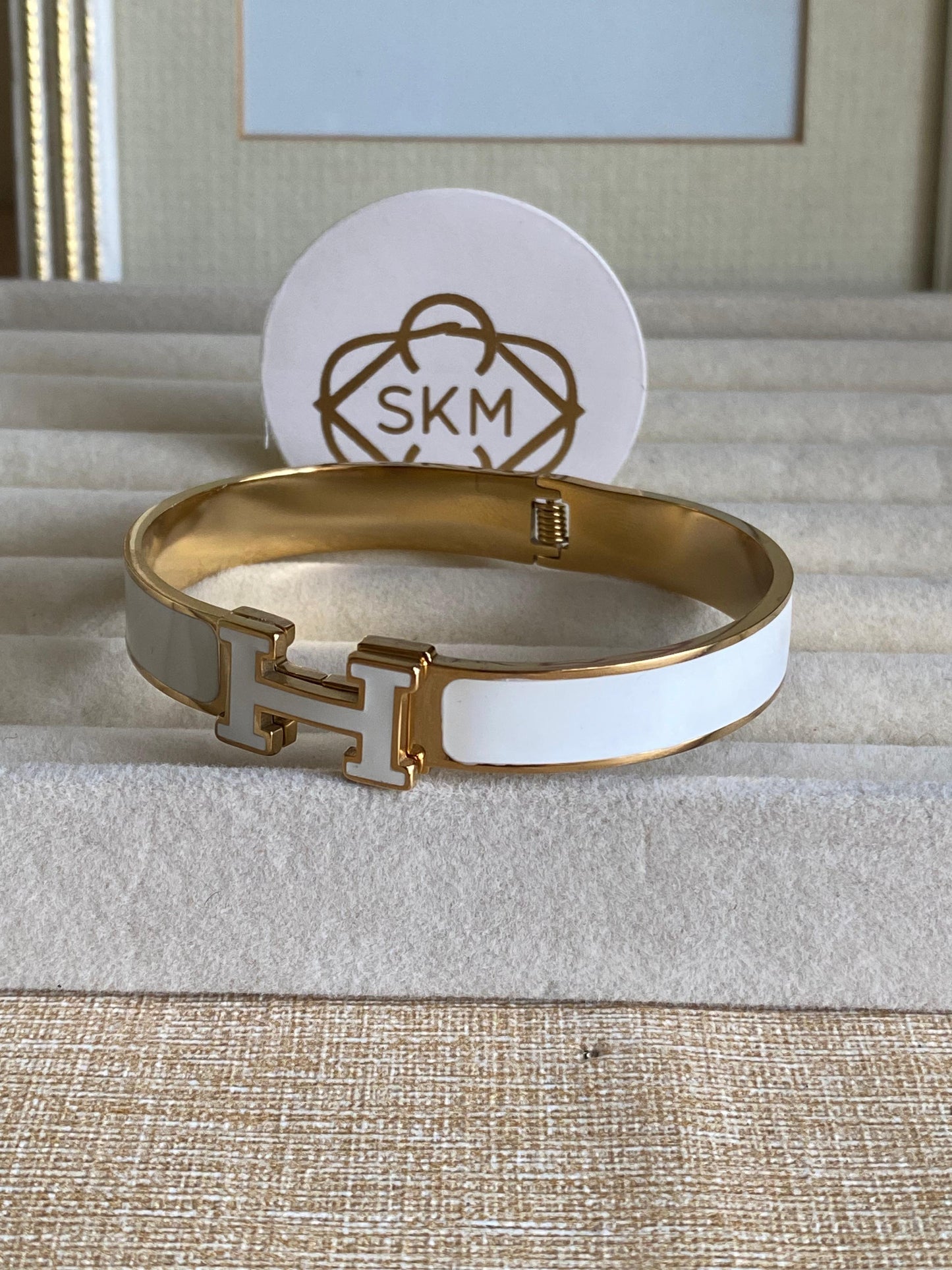 Plain White Hermes Handcuff