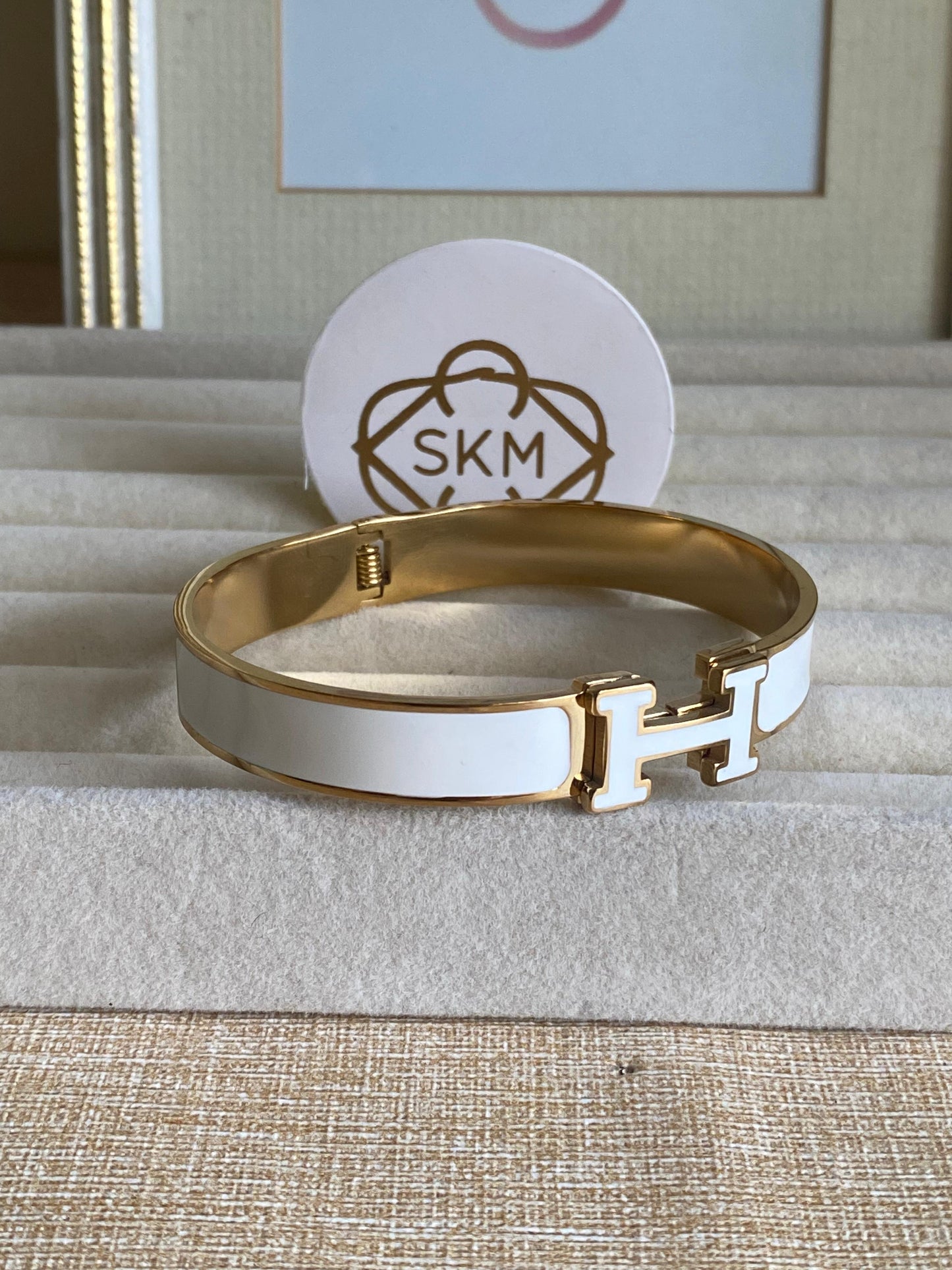 Plain White Hermes Handcuff