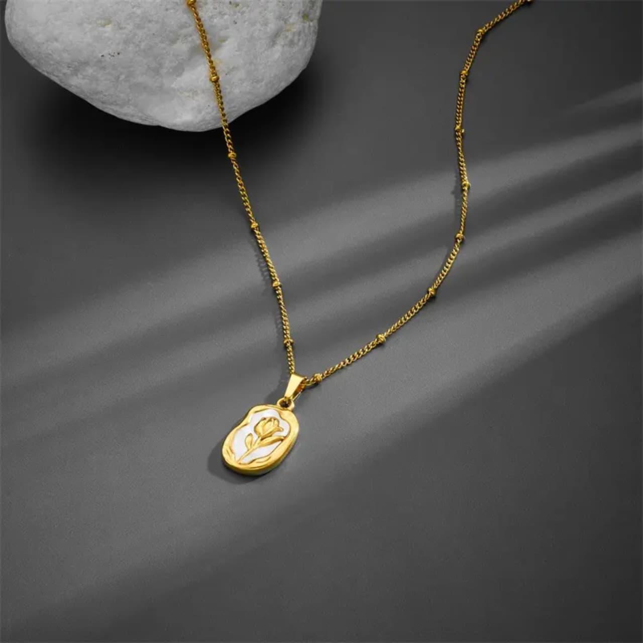 Rose Necklace
