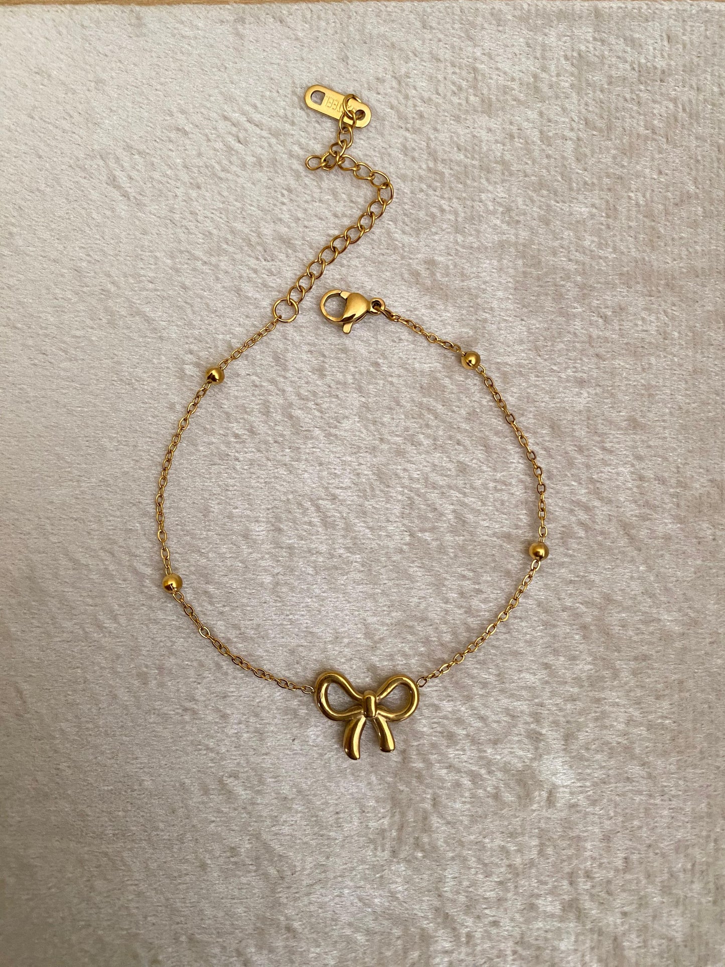 Bow Bracelet