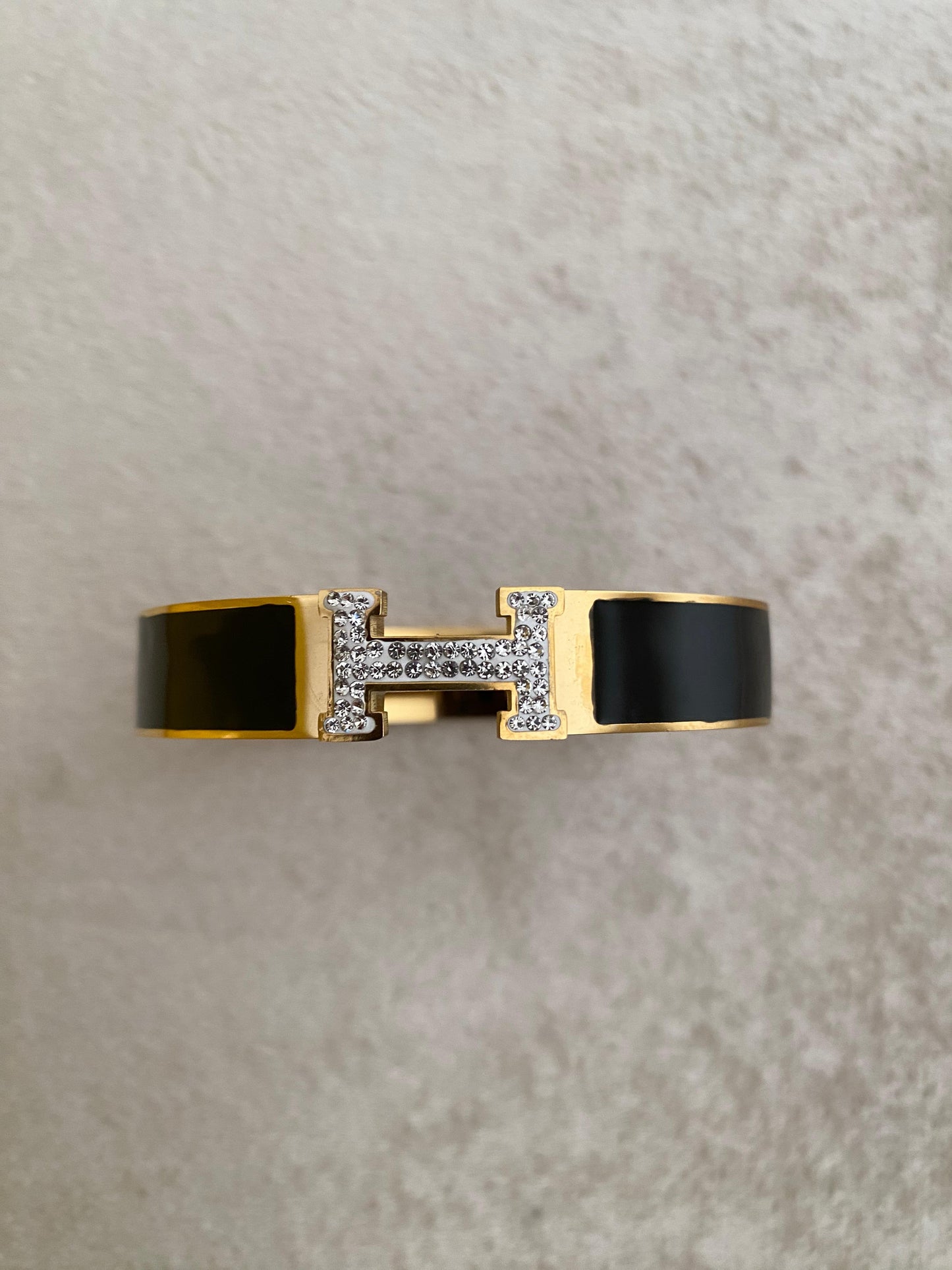 Black Stones H Handcuff