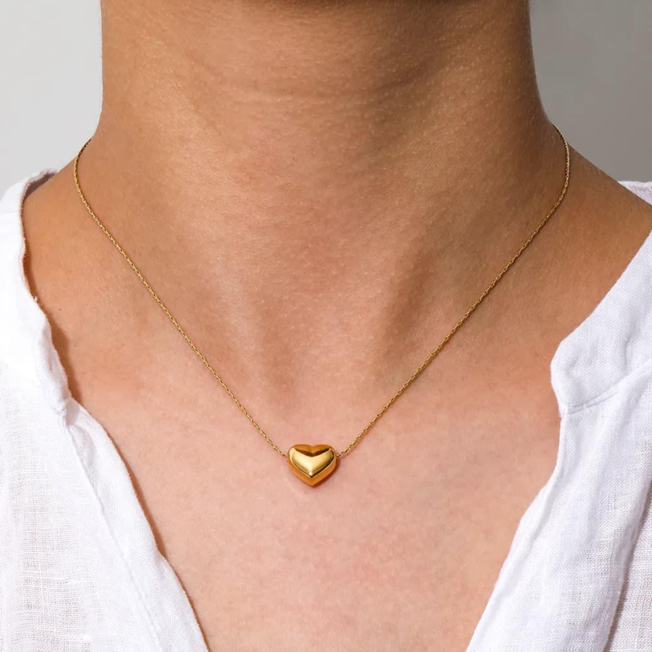 Tiny Heart Necklace