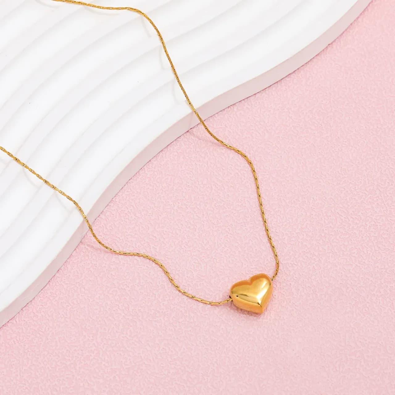 Tiny Heart Necklace