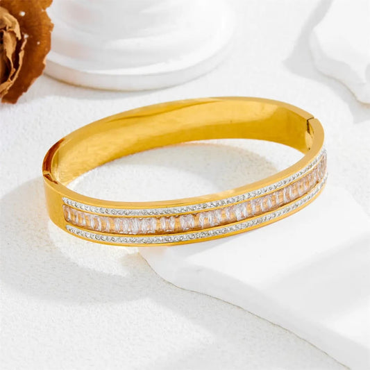 Lux stones handcuff